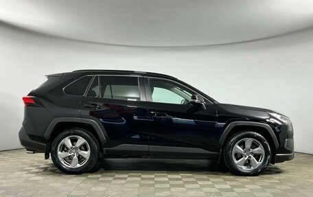 Toyota RAV4, 2020 год, 3 125 000 рублей, 5 фотография