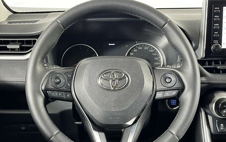 Toyota RAV4, 2020 год, 3 125 000 рублей, 21 фотография