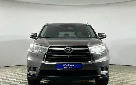 Toyota Highlander III, 2015 год, 2 435 000 рублей, 2 фотография