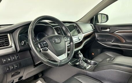 Toyota Highlander III, 2015 год, 2 435 000 рублей, 11 фотография