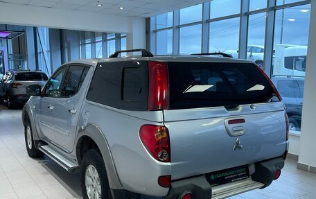 Mitsubishi L200 IV рестайлинг, 2011 год, 1 425 000 рублей, 7 фотография