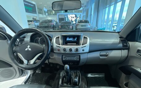 Mitsubishi L200 IV рестайлинг, 2011 год, 1 425 000 рублей, 12 фотография