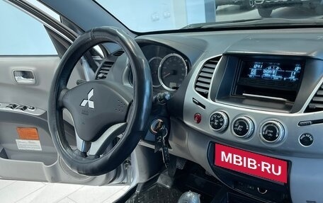 Mitsubishi L200 IV рестайлинг, 2011 год, 1 425 000 рублей, 11 фотография