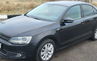 Volkswagen Jetta VI, 2013 год, 1 130 000 рублей, 1 фотография