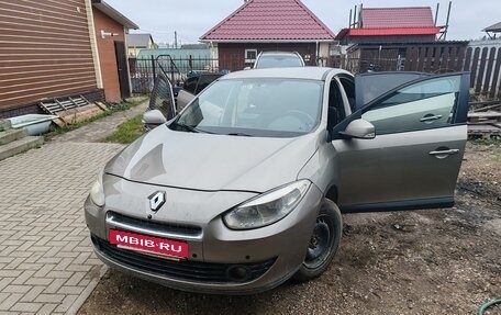 Renault Fluence I, 2011 год, 780 000 рублей, 2 фотография