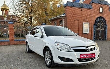 Opel Astra H, 2011 год, 965 000 рублей, 1 фотография