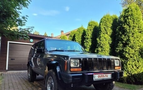 Jeep Cherokee, 1988 год, 800 000 рублей, 1 фотография