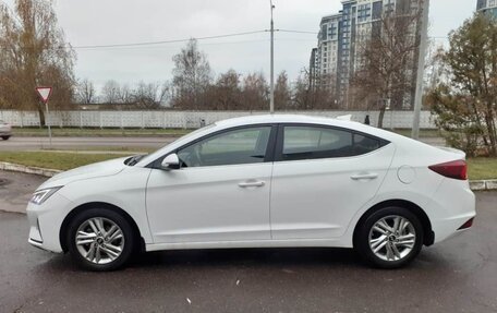 Hyundai Elantra VI рестайлинг, 2020 год, 1 880 000 рублей, 4 фотография