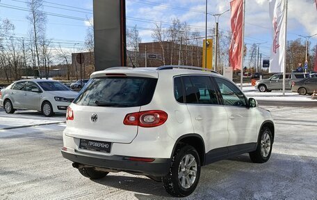 Volkswagen Tiguan I, 2010 год, 1 368 500 рублей, 6 фотография