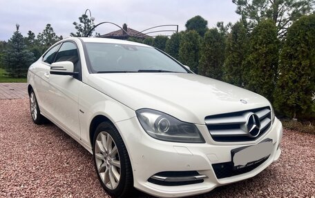 Mercedes-Benz C-Класс, 2011 год, 1 350 000 рублей, 3 фотография