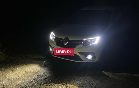 Renault Logan II, 2018 год, 830 000 рублей, 7 фотография