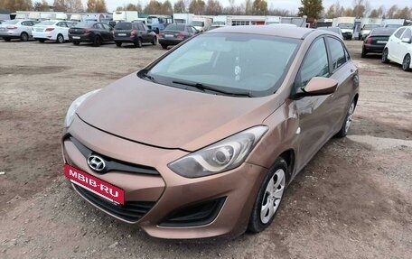 Hyundai i30 II рестайлинг, 2014 год, 445 000 рублей, 5 фотография