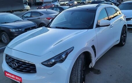 Infiniti FX II, 2010 год, 1 800 000 рублей, 7 фотография