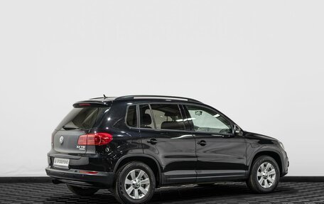 Volkswagen Tiguan I, 2013 год, 999 000 рублей, 4 фотография