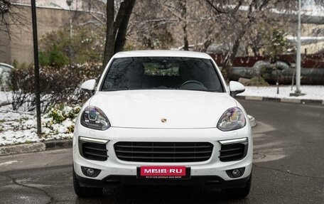 Porsche Cayenne III, 2018 год, 5 990 000 рублей, 5 фотография