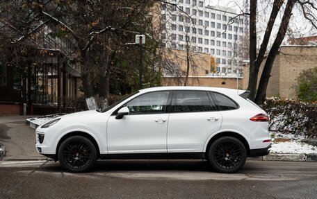 Porsche Cayenne III, 2018 год, 5 990 000 рублей, 3 фотография