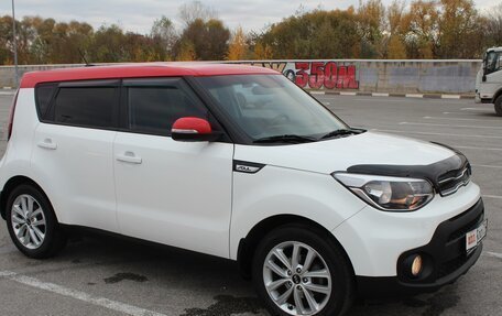 KIA Soul II рестайлинг, 2018 год, 1 820 000 рублей, 4 фотография