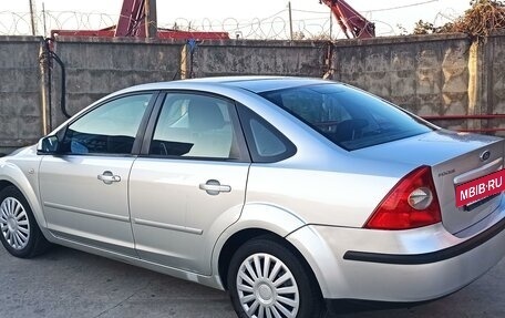 Ford Focus II рестайлинг, 2005 год, 490 000 рублей, 2 фотография