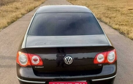 Volkswagen Passat B6, 2010 год, 999 999 рублей, 3 фотография