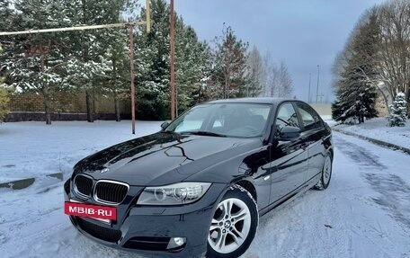 BMW 3 серия, 2011 год, 1 380 000 рублей, 2 фотография