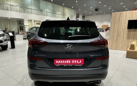 Hyundai Tucson III, 2019 год, 2 490 000 рублей, 4 фотография