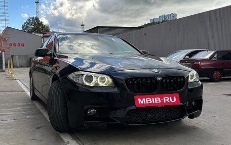 BMW 5 серия, 2012 год, 2 050 000 рублей, 1 фотография