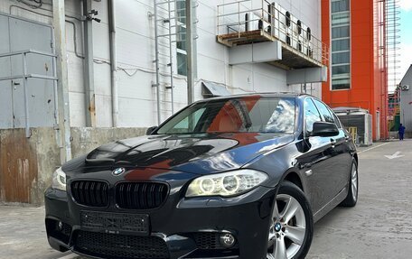 BMW 5 серия, 2012 год, 2 050 000 рублей, 2 фотография