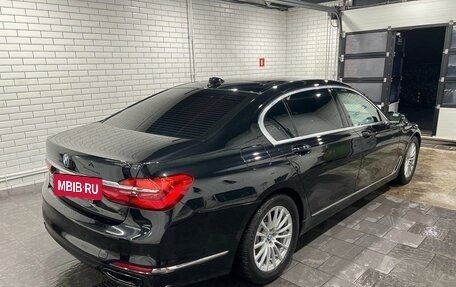 BMW 7 серия, 2015 год, 3 450 000 рублей, 4 фотография