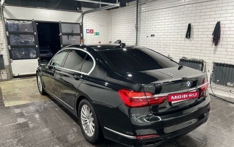 BMW 7 серия, 2015 год, 3 450 000 рублей, 5 фотография