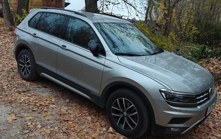 Volkswagen Tiguan II, 2020 год, 4 200 000 рублей, 3 фотография