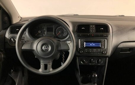 Volkswagen Polo VI (EU Market), 2013 год, 725 000 рублей, 11 фотография