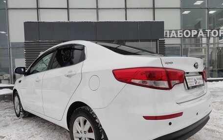 KIA Rio III рестайлинг, 2015 год, 1 390 000 рублей, 20 фотография