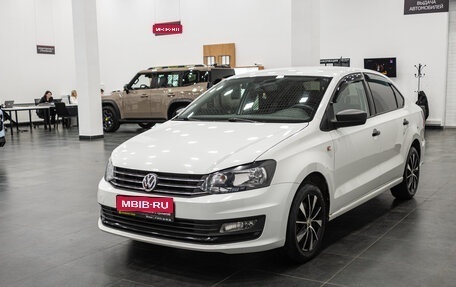 Volkswagen Polo VI (EU Market), 2016 год, 900 000 рублей, 1 фотография