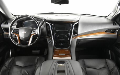 Cadillac Escalade IV, 2018 год, 5 050 000 рублей, 22 фотография