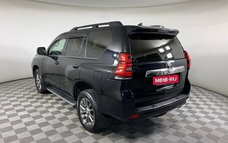 Toyota Land Cruiser Prado 150 рестайлинг 2, 2018 год, 6 100 000 рублей, 7 фотография