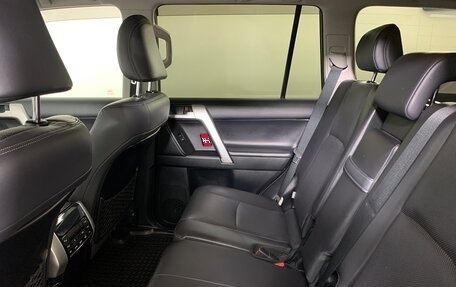 Toyota Land Cruiser Prado 150 рестайлинг 2, 2018 год, 6 100 000 рублей, 19 фотография