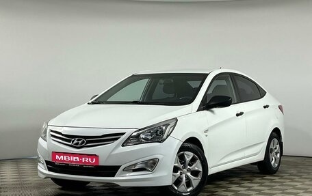 Hyundai Solaris II рестайлинг, 2015 год, 1 249 000 рублей, 1 фотография