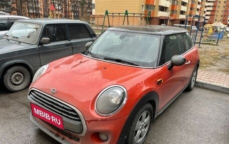 MINI Hatch, 2019 год, 2 427 000 рублей, 1 фотография