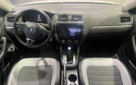 Volkswagen Jetta VI, 2012 год, 959 000 рублей, 10 фотография