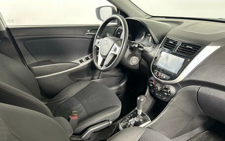 Hyundai Solaris II рестайлинг, 2012 год, 965 000 рублей, 13 фотография