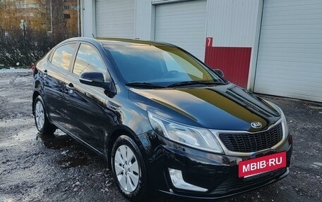 KIA Rio III рестайлинг, 2014 год, 1 045 000 рублей, 2 фотография