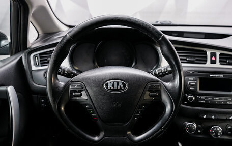 KIA cee'd III, 2015 год, 850 000 рублей, 14 фотография