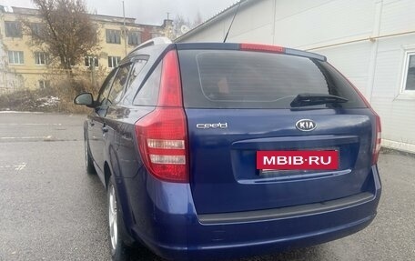 KIA cee'd I рестайлинг, 2008 год, 690 000 рублей, 4 фотография