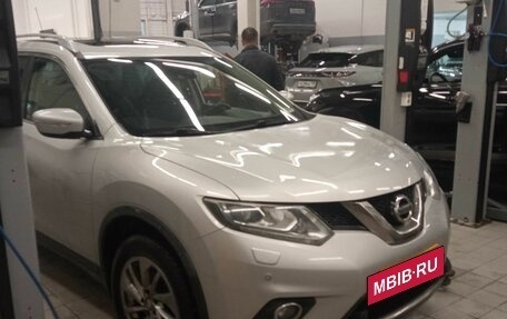 Nissan X-Trail, 2015 год, 1 817 000 рублей, 2 фотография