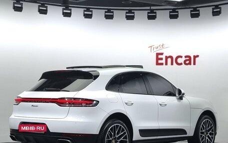 Porsche Macan I рестайлинг, 2021 год, 7 246 000 рублей, 3 фотография