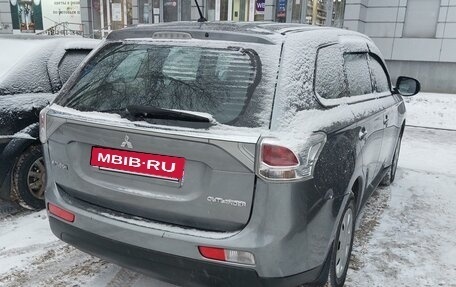 Mitsubishi Outlander III рестайлинг 3, 2013 год, 1 219 000 рублей, 6 фотография