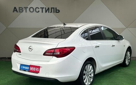 Opel Astra J, 2012 год, 860 000 рублей, 4 фотография