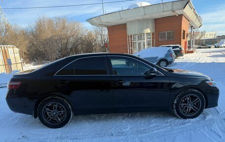 Toyota Camry, 2010 год, 1 300 000 рублей, 10 фотография