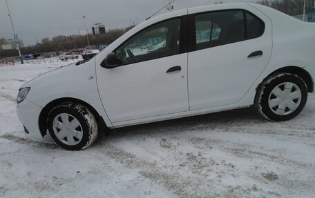 Renault Logan II, 2016 год, 549 000 рублей, 11 фотография