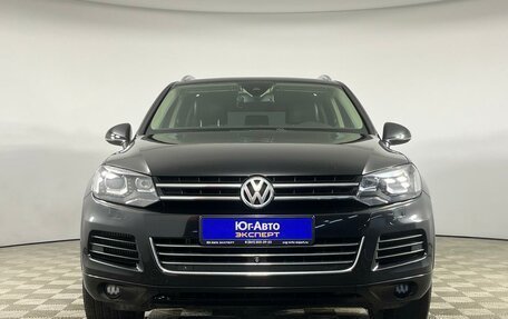 Volkswagen Touareg III, 2011 год, 2 099 000 рублей, 2 фотография